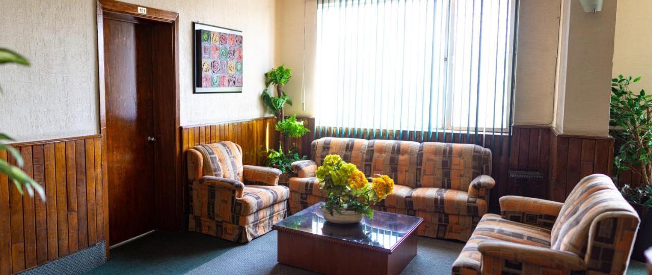 Hotel Guadalajara サン・ルイス・ポトシ エクステリア 写真
