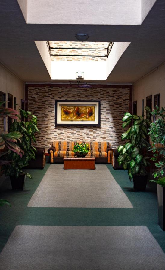 Hotel Guadalajara サン・ルイス・ポトシ エクステリア 写真